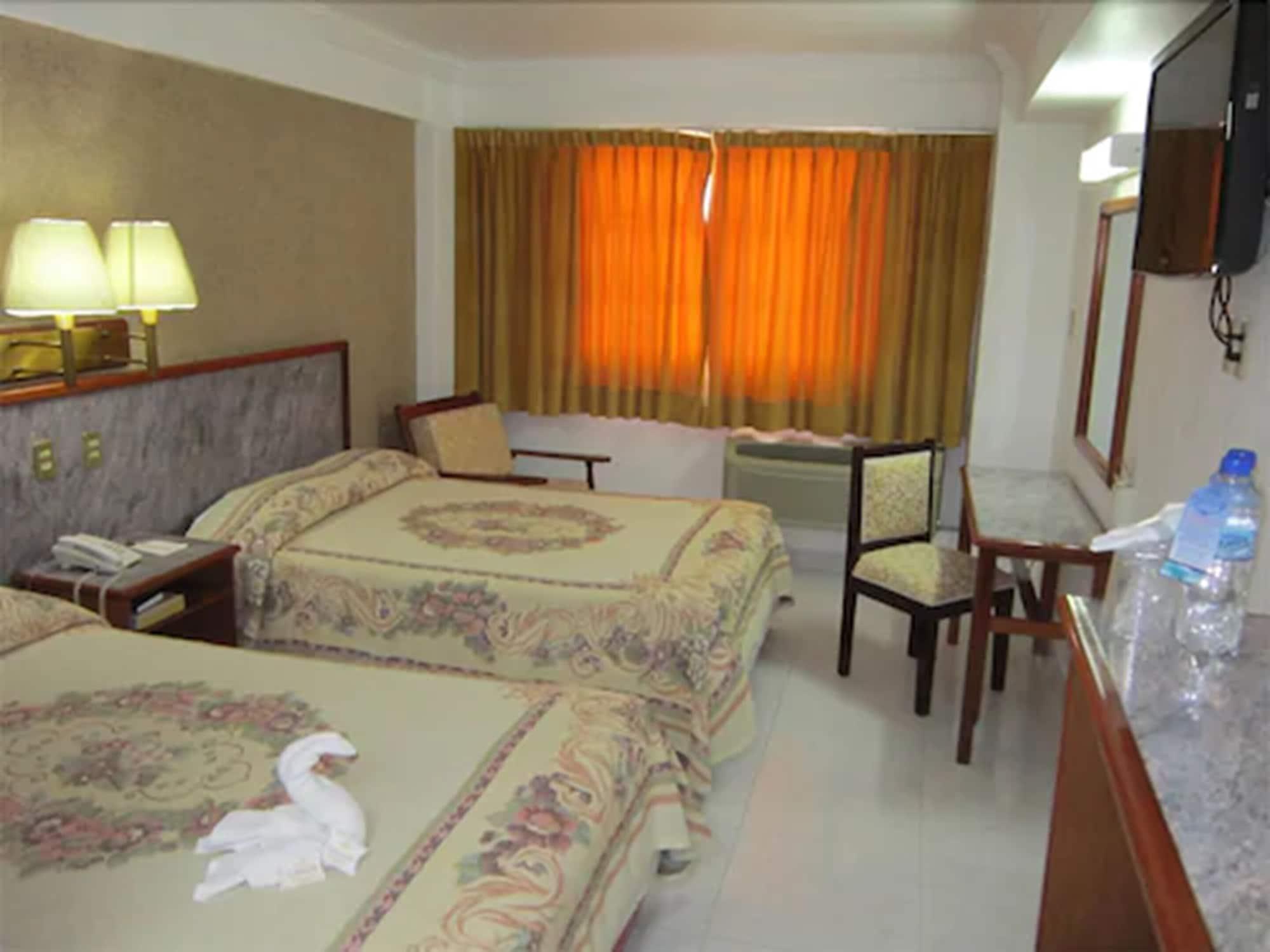 Hotel Baluarte ベラクルス 部屋 写真